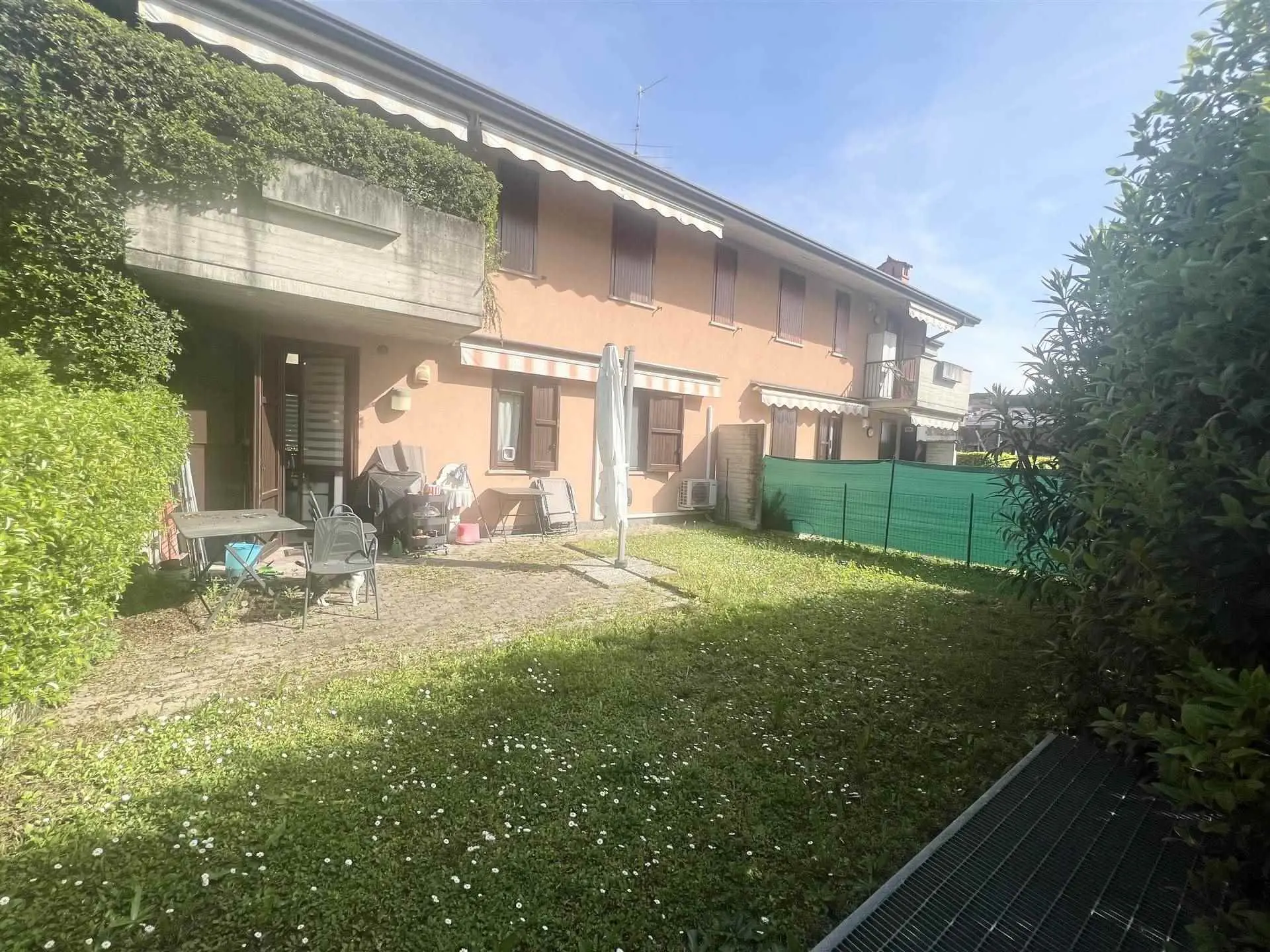 Immagine di copertina dell'immobile Appartamento trilocale con giardino privato