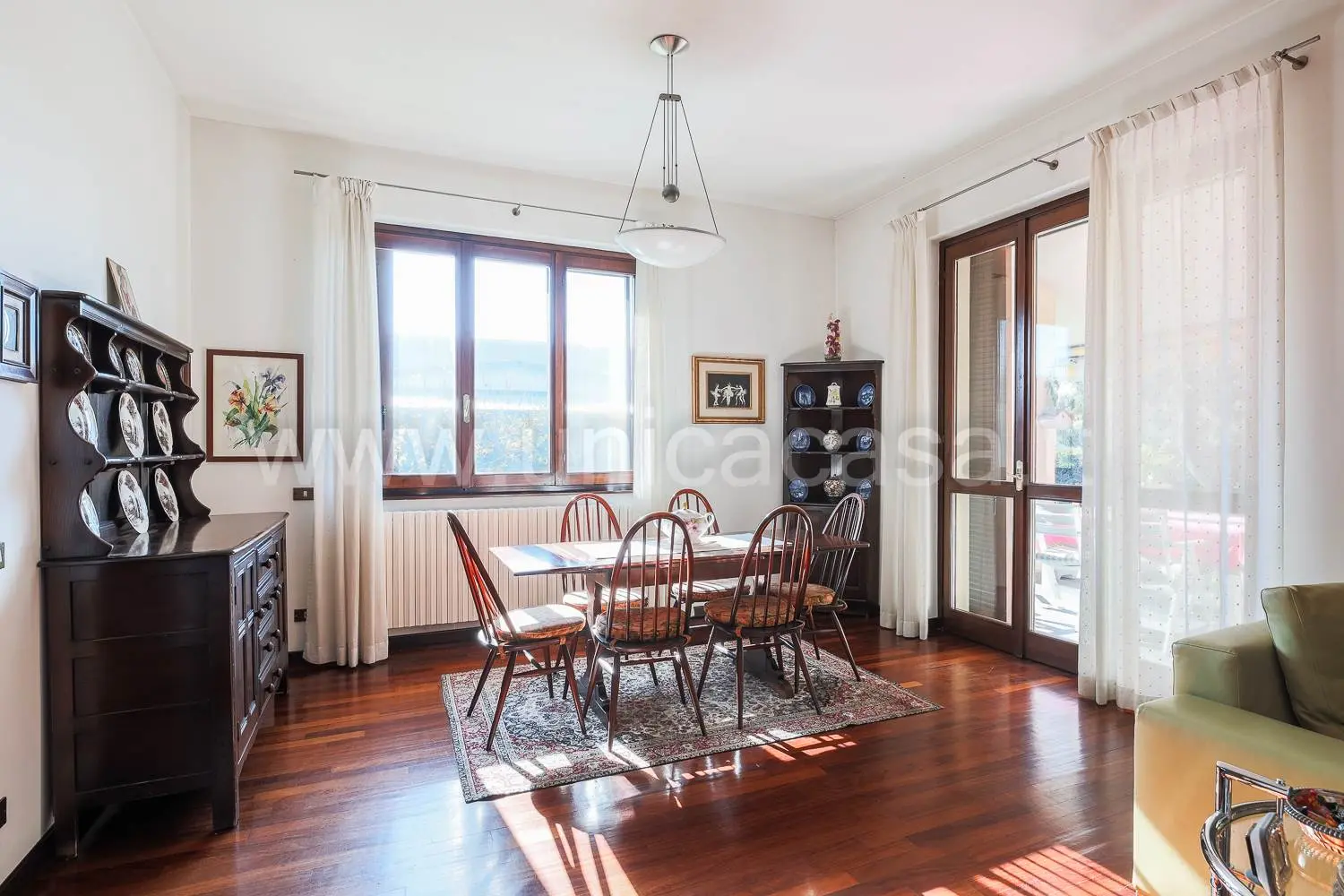 Prestigiosa Villa Singola con Ampio Giardino – Cassano d'Adda