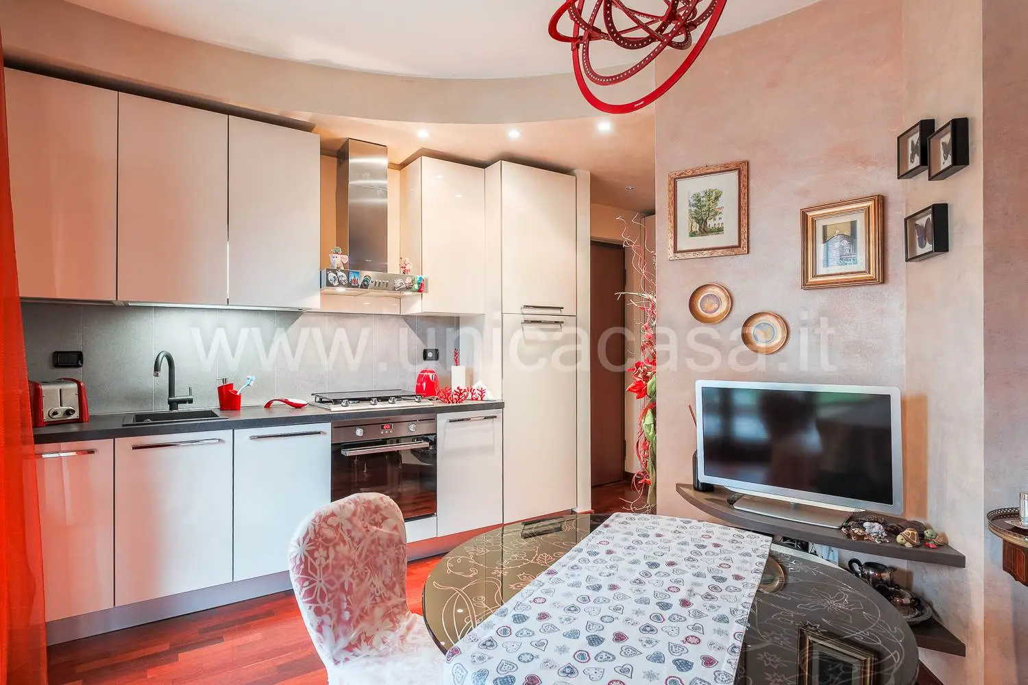 Elegante bilocale con giardino