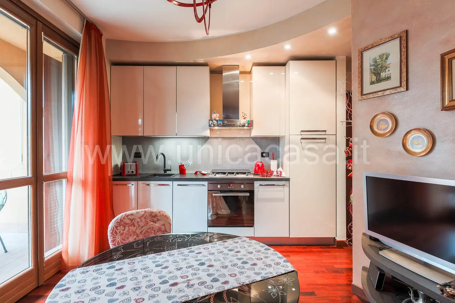 Elegante bilocale con giardino