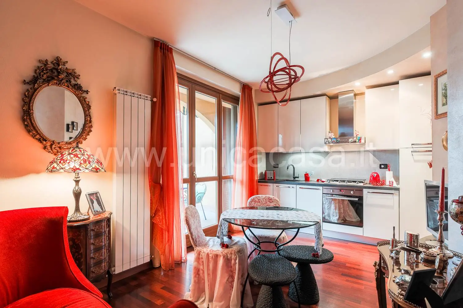 Elegante bilocale con giardino