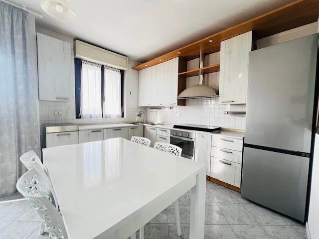 Trilocale arredato in vendita a Zanica