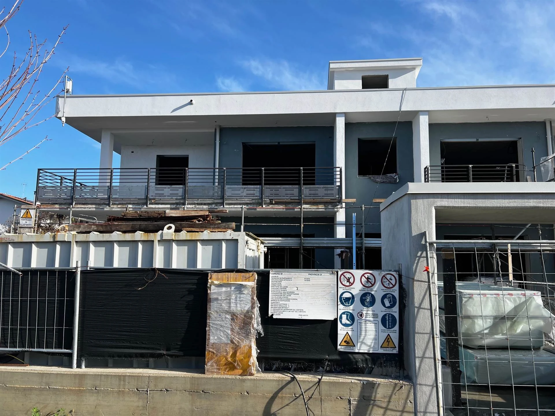 Ultimo quadrilocale con giardino disponibile !