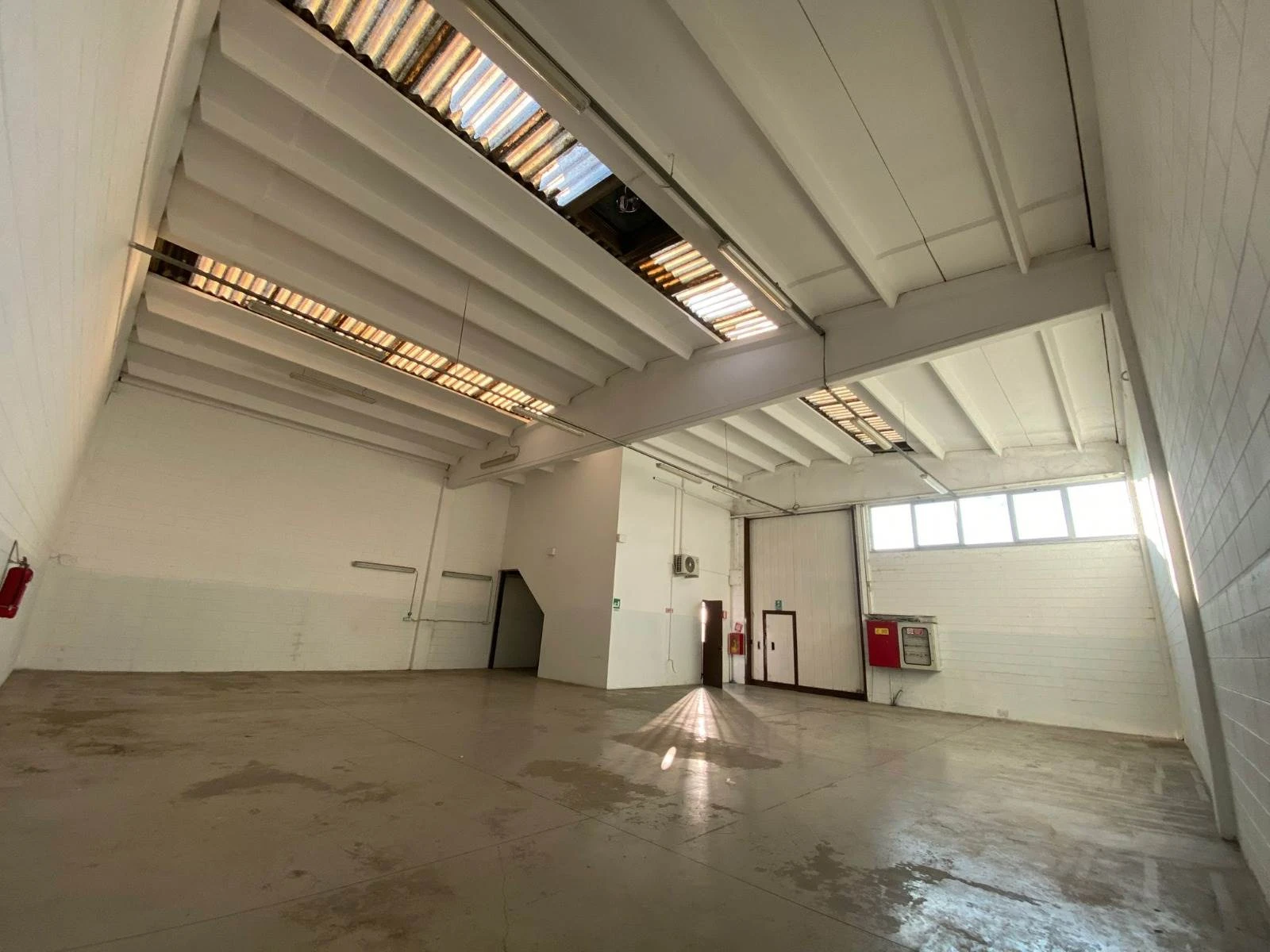 Capannone in Zona Industriale