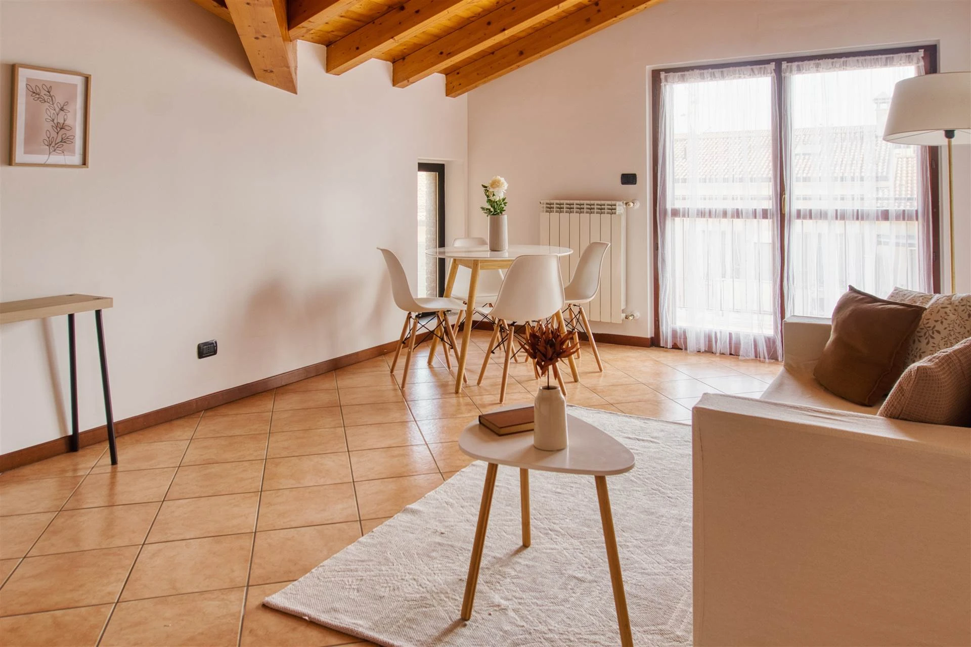 Bilocale con box e cantina