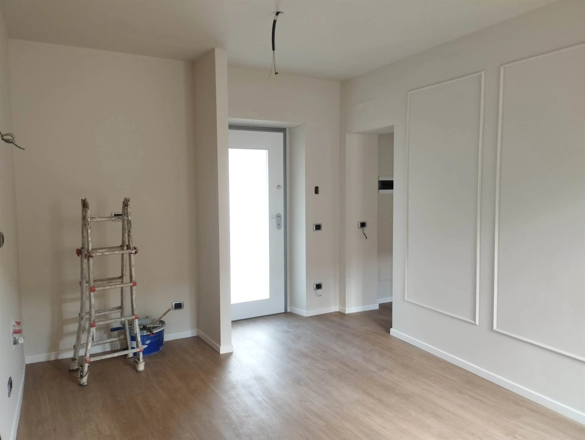 Trilocale Riqualificato in Piccola Corte