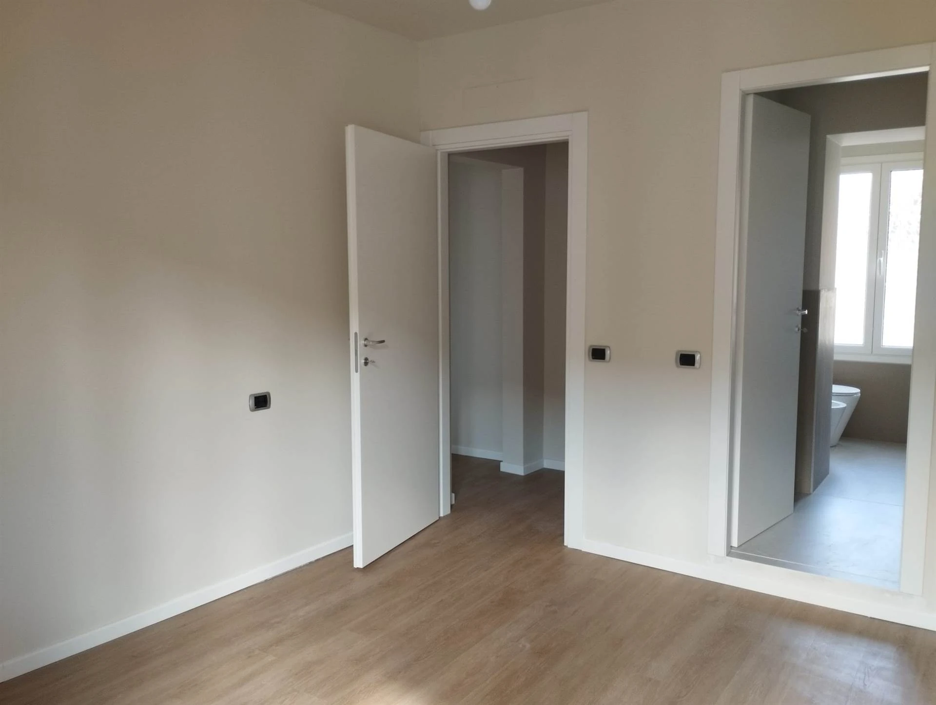 Trilocale Riqualificato in Piccola Corte