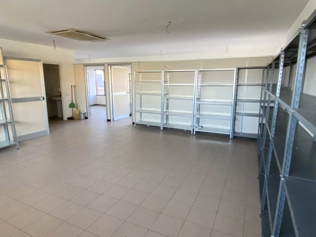 Ufficio in Vendita a Busnago