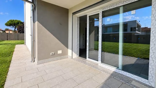 Azzano san paolo – nuovo trilocale con giardino privato Azzano san paolo – nuovo trilocale con giardino privato