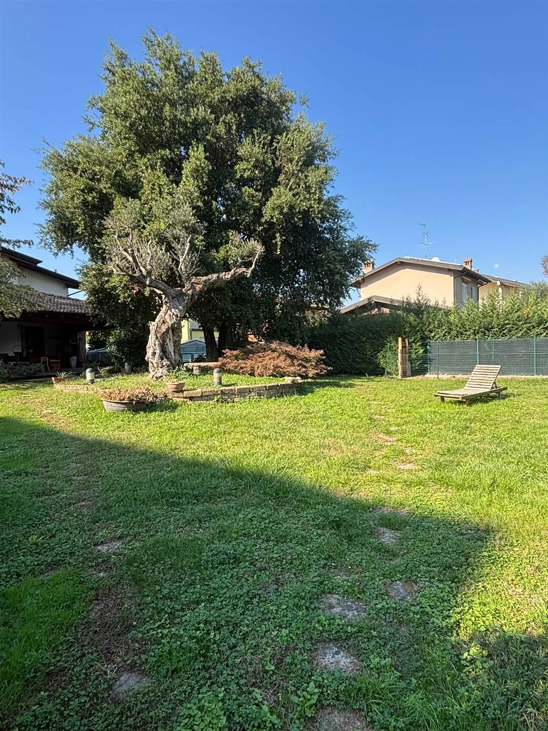 Cassano d'Adda – Esclusiva villa singola con piscina riscaldata, ampio giardino e spazi da vivere Cassano d'Adda – Esclusiva villa singola con piscina riscaldata, ampio giardino e spazi da vivere