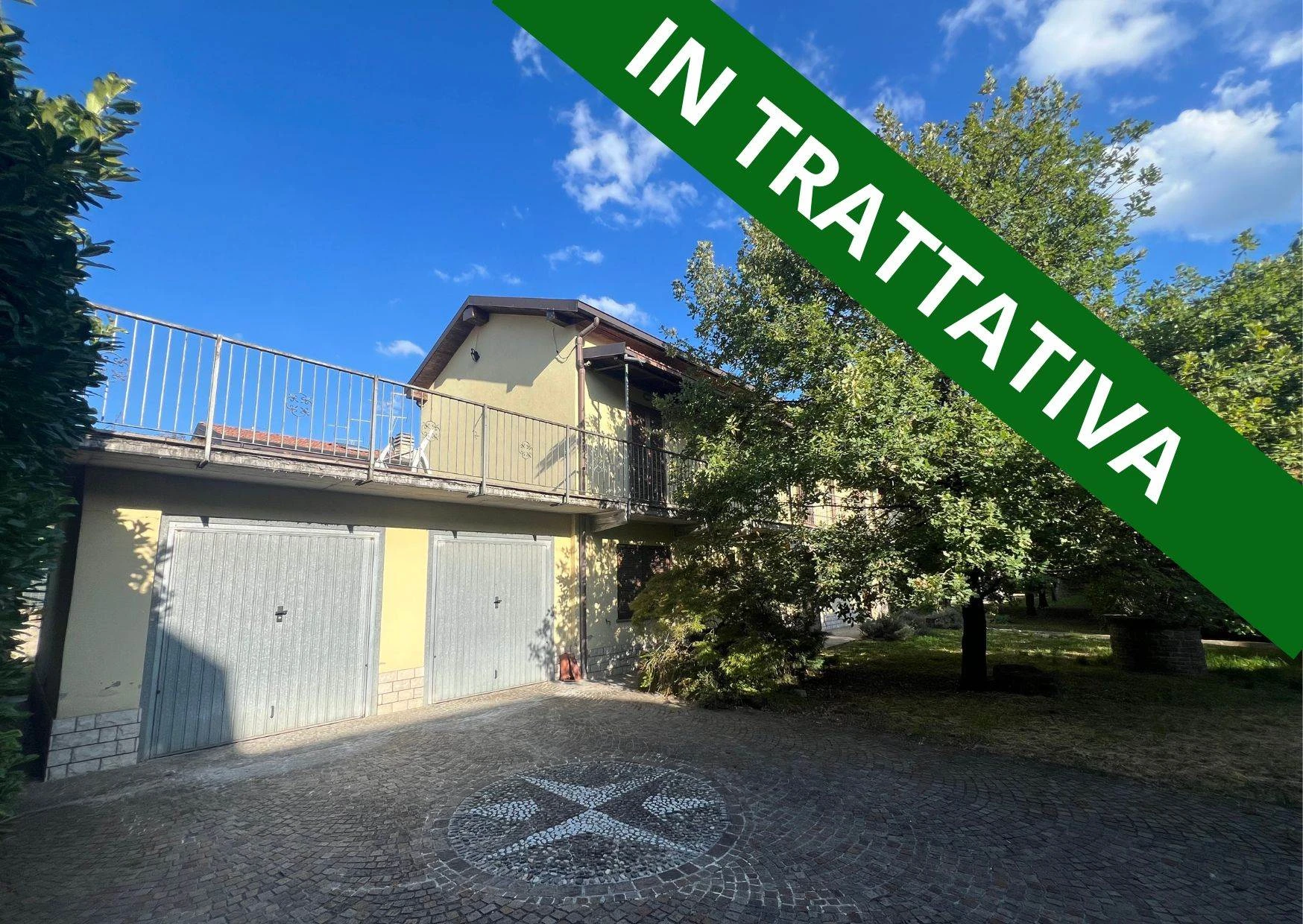 VIlla Bifamiliare indipendente VIlla Bifamiliare indipendente